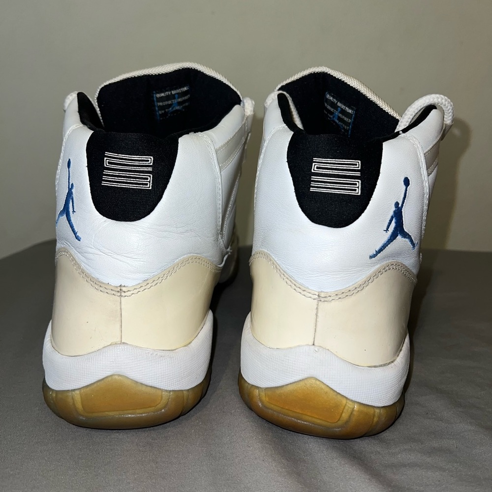 Jordan 11 - Picture 5 of 12